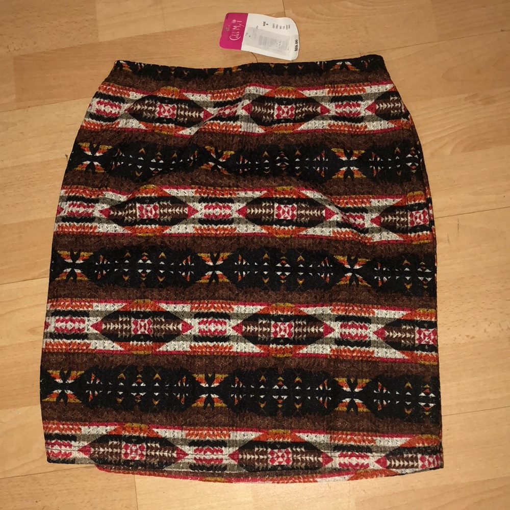 NWT Aztec Print Skirt